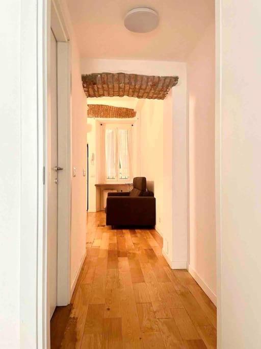 Isola - Garibaldi Lovely Apt. With Netflix And Wifi Milano Esterno foto