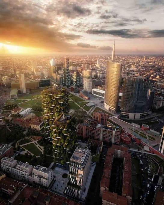 Isola - Garibaldi Lovely Apt. With Netflix And Wifi Milano Esterno foto